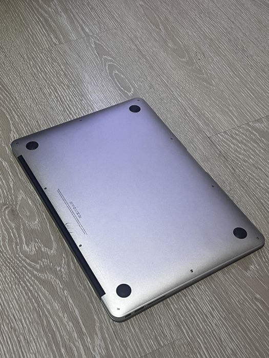 Продам macbook air