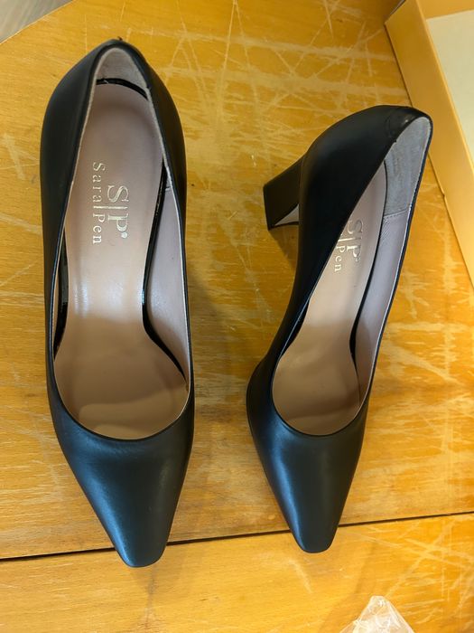 Кожени обувки на ток Sara Pen