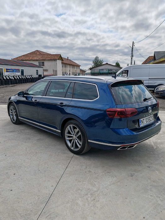 Volkswagent Passat B8 R-Line Variant DSG 2.0 TDI 2020