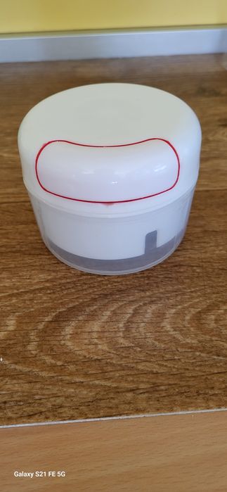 Продавам  ръчен чопър