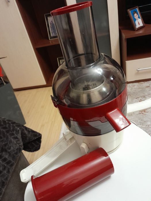 Storcător la rece de  fructe și legume