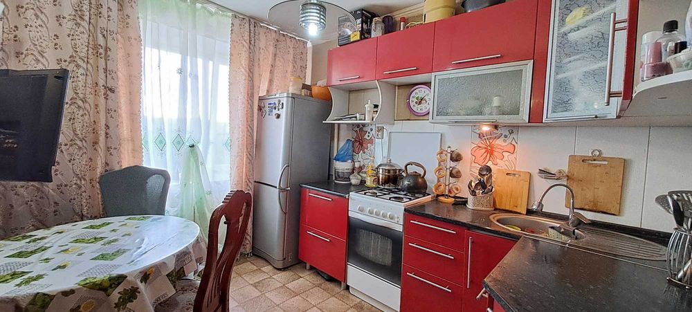 Продам 3х ком квартиру в центре