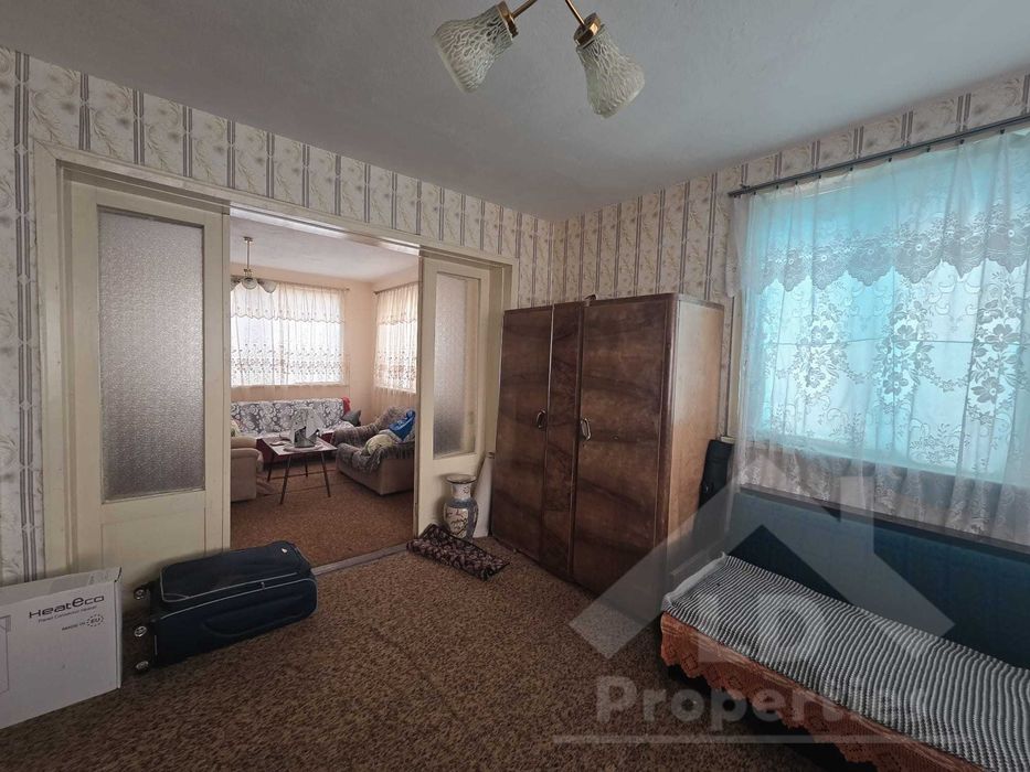 Продава се Къща в Генерал Тошево - 171 кв.м за 343 €/кв.м - Снимка #11