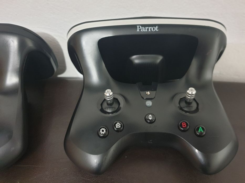 Telecomenzi drone Parrot