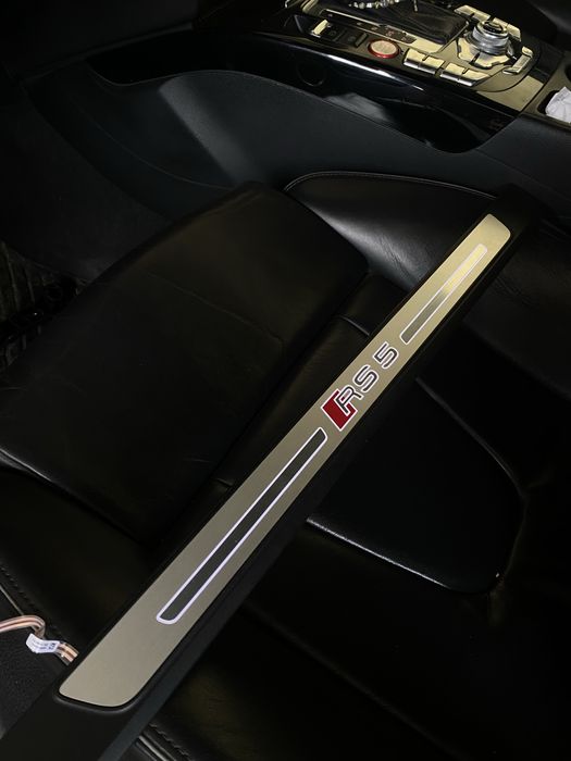 OEM Лайстни за прагове RS5 B9/B9.5 Sportback
