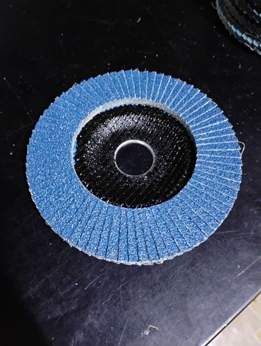 Discuri lamelare Atlas pentru inox, granule de zirconiu