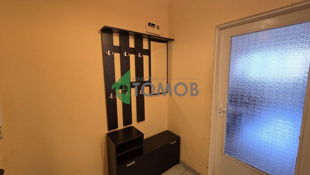 Тристаен апартамент под наем в кв. Славейков