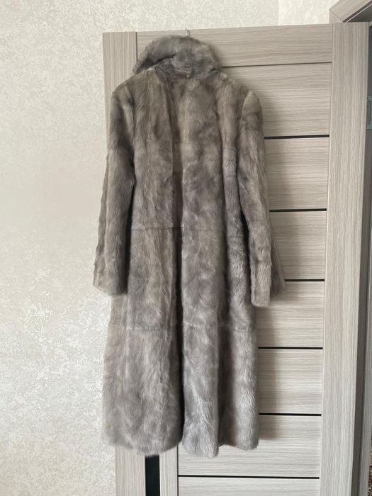 Продам норковую шубу