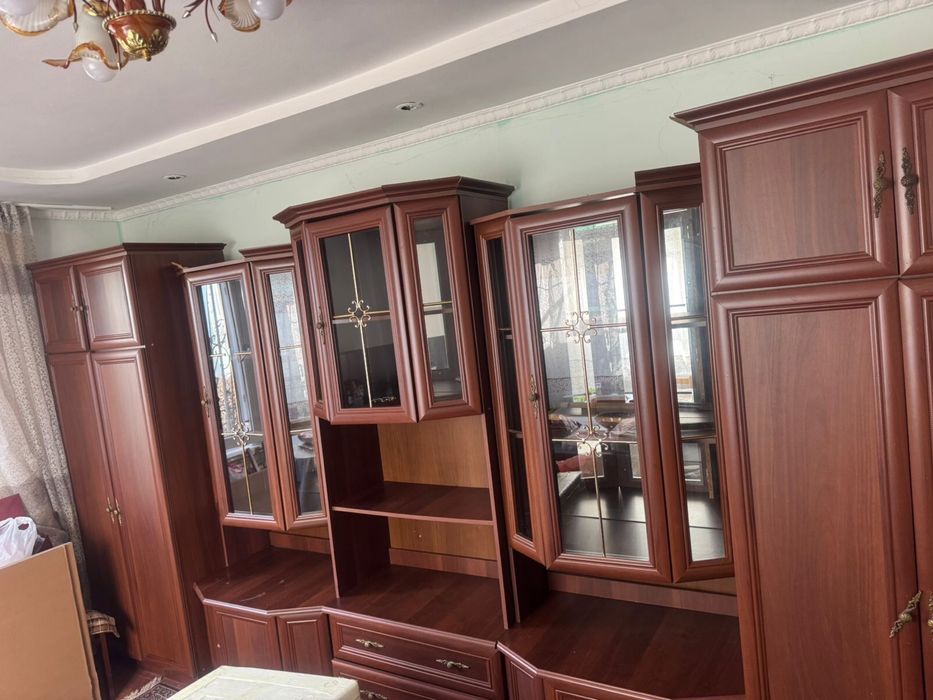 продам стенку в хорошем состоянии