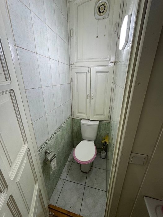 Продается Нежилое В центре 3х комн 1-я линия Яккасарай Ор-р Qanotchi
