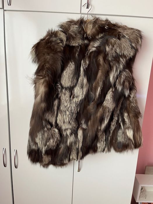 Кожен елек от сребърна лисица