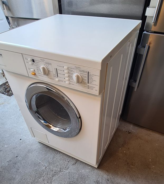 Пералня със сушилня Miele WT945  1500обр