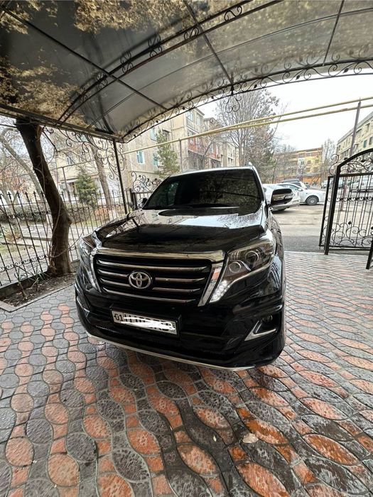 Toyota Land Cruiser Prado — в идеальном состоянии