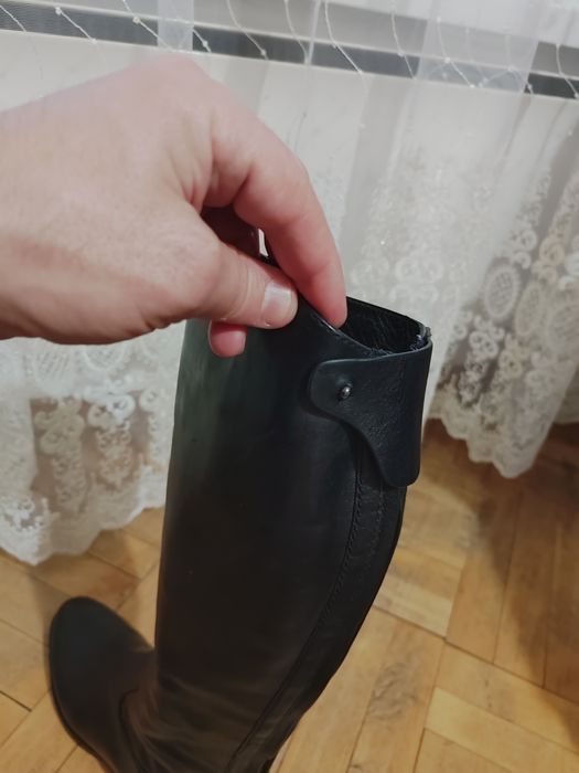 Оригинални дамски ботуши Guess