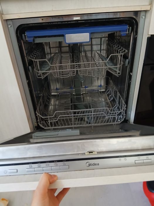Midea посудомойка