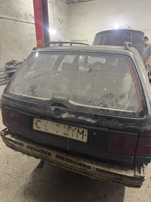Крышка багажника passat b3