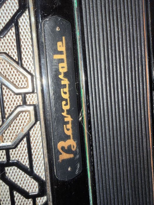 Баян Баркарола в хорошем состоянии