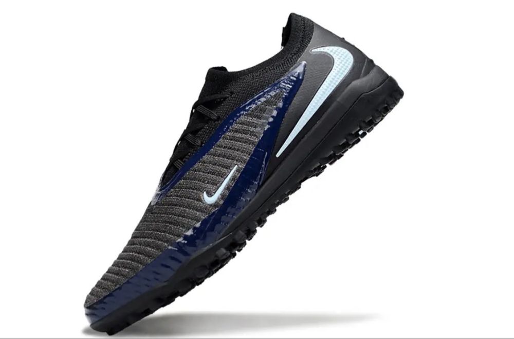 Nike Phantom