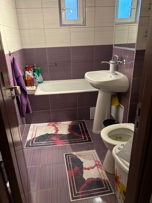 Apartament de inchiriat 3 camere Sarari Craiova