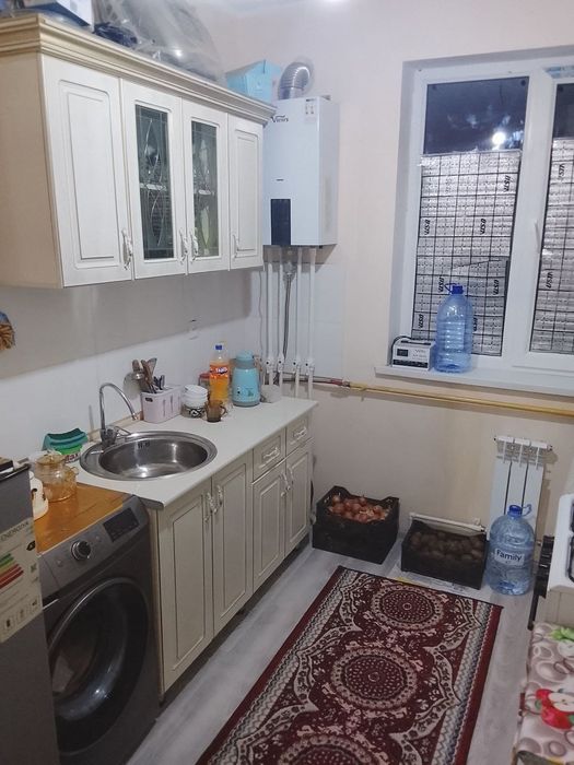 Срочно сотилади Зангиата новостройка 34000 га срочно 45 квадрат 2 хона