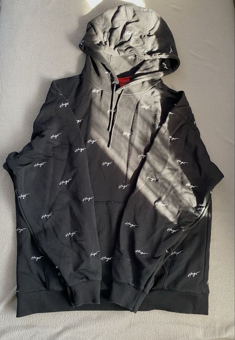 Чисто нов Hugo Boss екип – Размер M