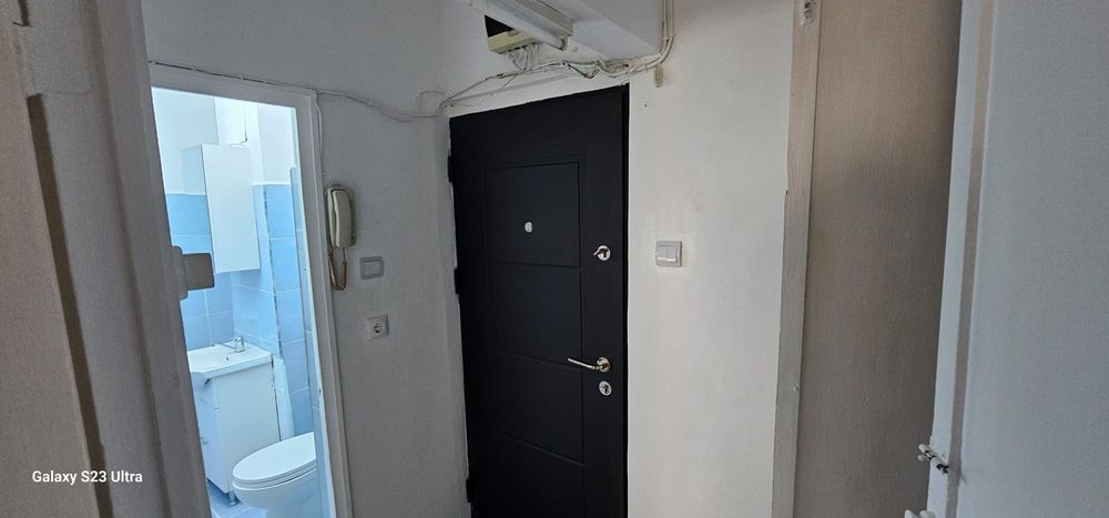 Garsoniera de inchiriat