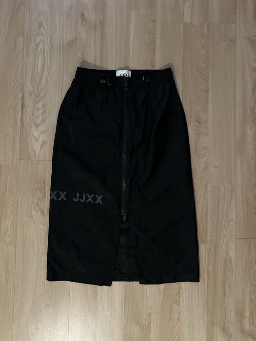 Пола JJXX, панталон Zara