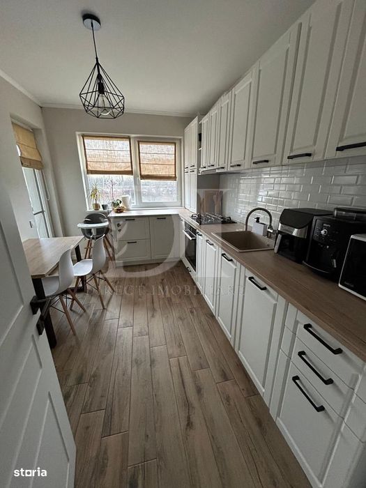 Apartament 3 camere, bloc nou– La intrare in Apahida — fotografia 1