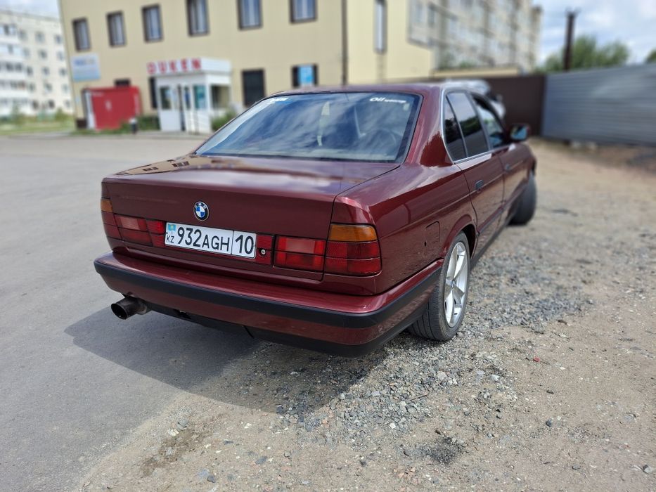 Продам бмв е34. М50Б25