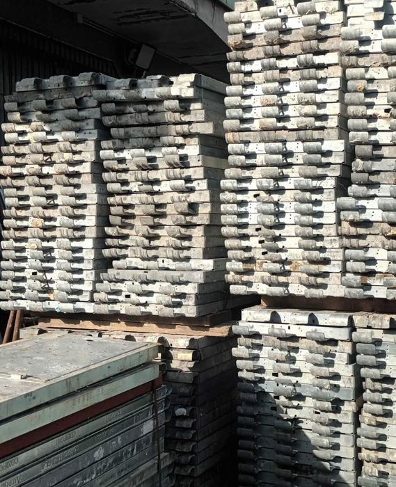 Vand bare pentru schela și podine zincate