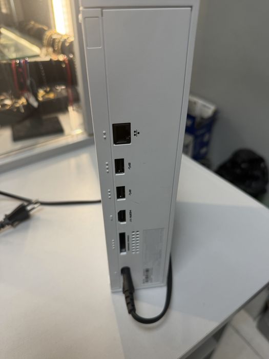 Xbox Series S + 2 контролера