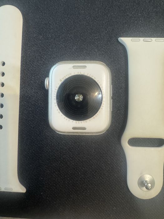 Apple Watch SE2 v2, 44 mm