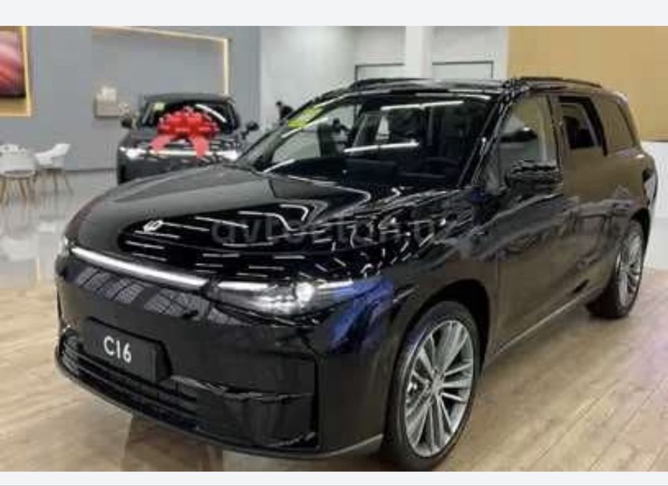 Leapmotor cl6  gibrid SROCHNA 2025 ga 2025