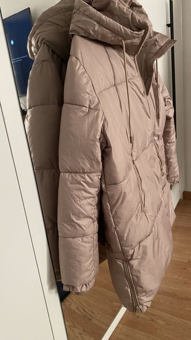 Продам 2 куртки р46-48