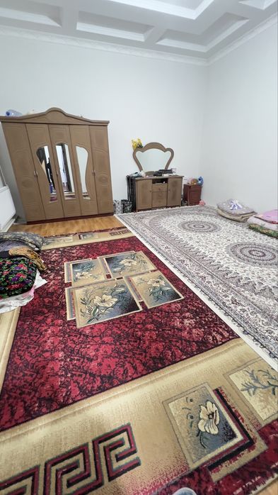 OXUga yaqin uchastka Student qizlaga Ijaraga beriladi