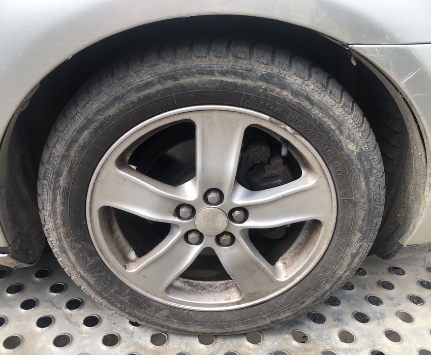 Toyota avensis 1.8 i vvti на части