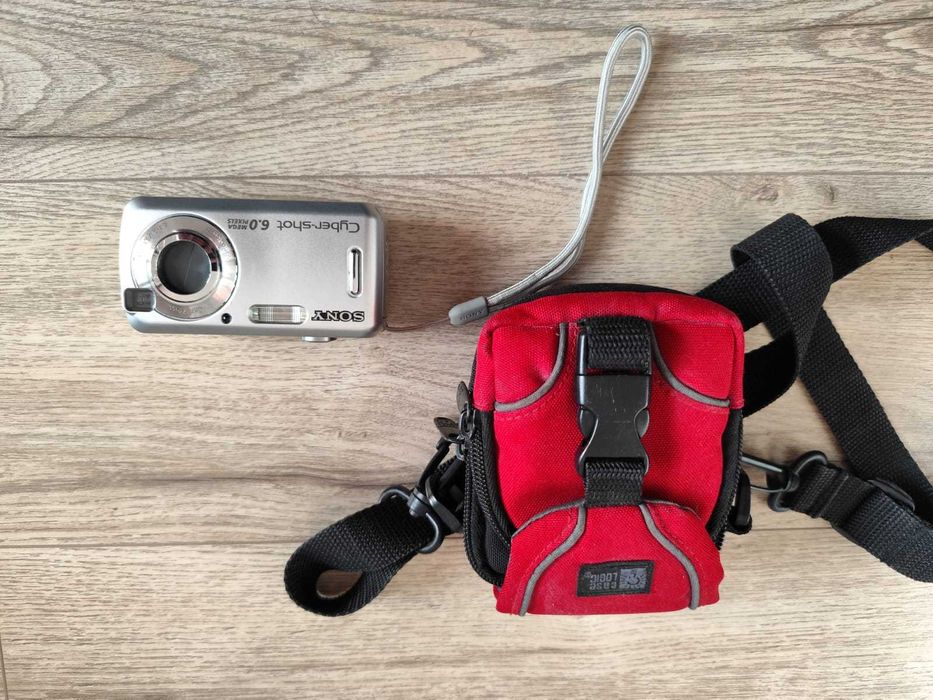 Sony Cyber-shot DSC-S600 6.0 MP Cameră digitală argintiu