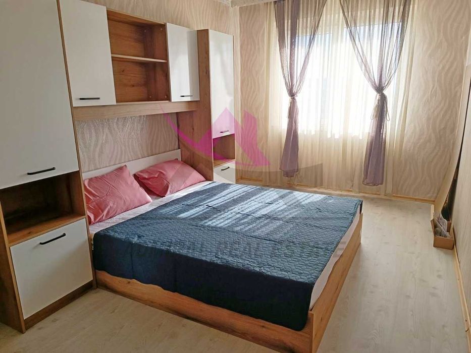 Дава се под наем Тристаен апартамент в Варна, Цветен квартал - 60 кв.м за 425 € - Снимка #2