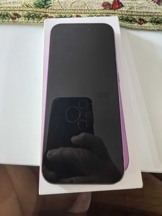 iPhone 16 pink 128