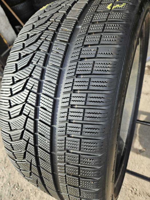 Anvelopa Iarna 295/35 R23 HANKOOK Winter Icept evo 2 SUV 108W