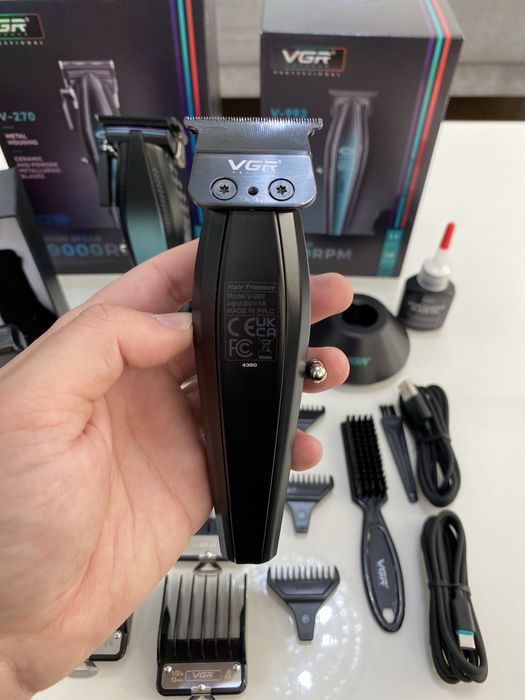 Професионален комплект за бръснари