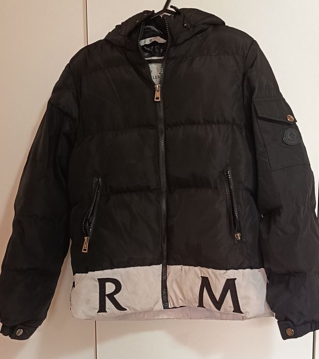 Vand geaca Moncler