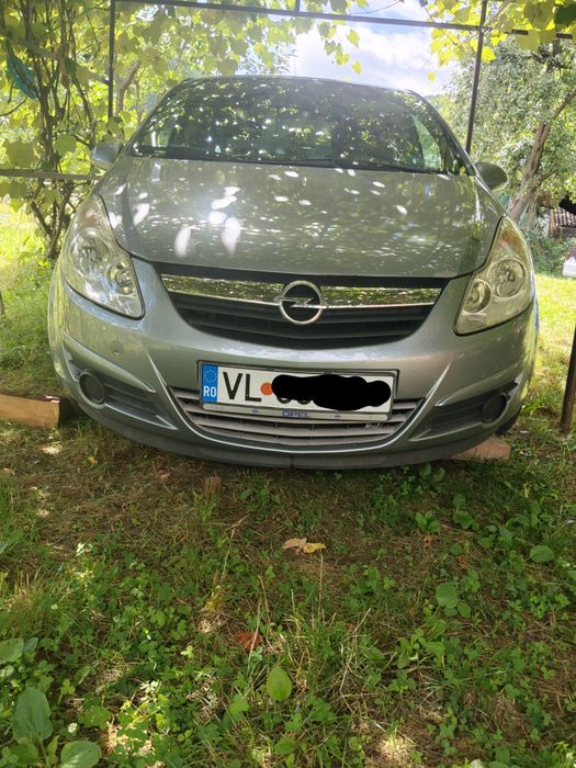 Vând Opel Corsa D – 5 Uși – Arată și Rulează Excelent!