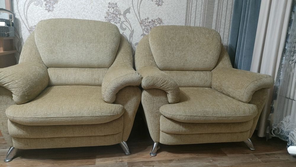 Мягкий уголок для гостиной