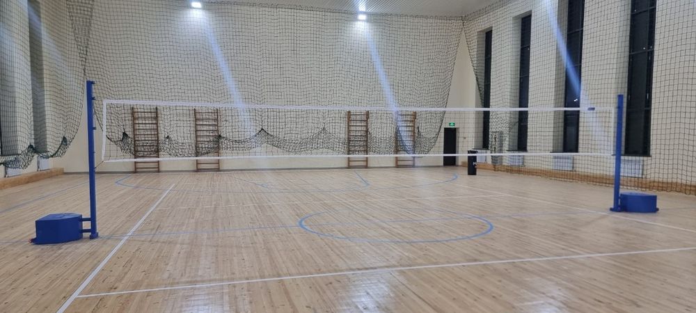 Стойка для волейбола Раздвижная болейболная  стойка