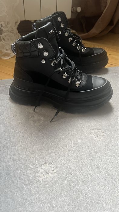 Karl Lagerfeld дамски боти 40