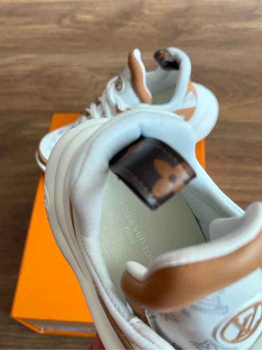 Нови обувки -  LV