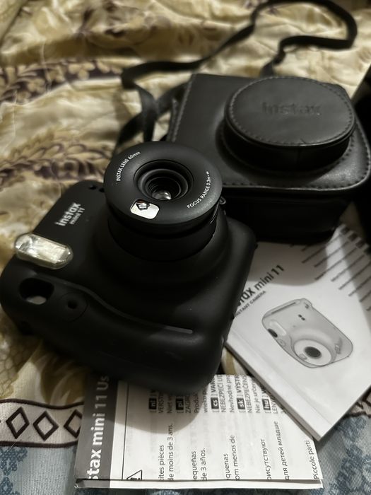 Продам камеру INSTAX 11 MINI