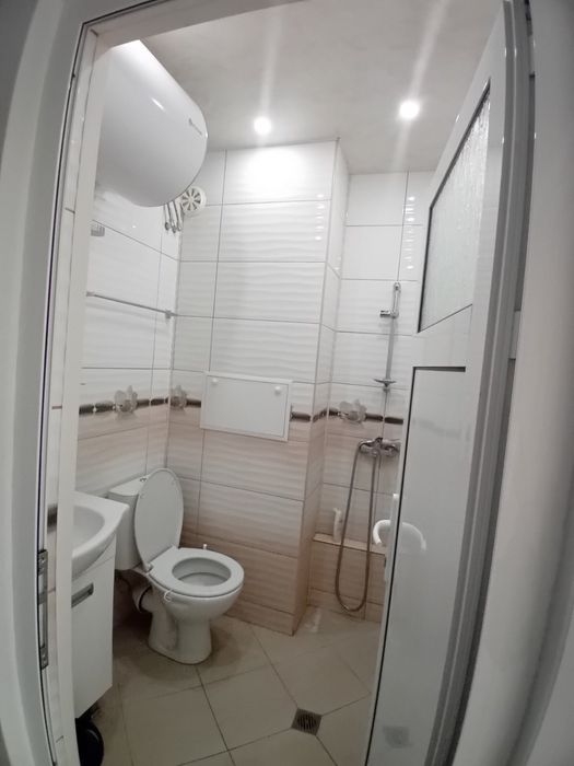 Продава се Двустаен апартамент в Добрич, Център - 55 кв.м за 640 €/кв.м - Снимка #7