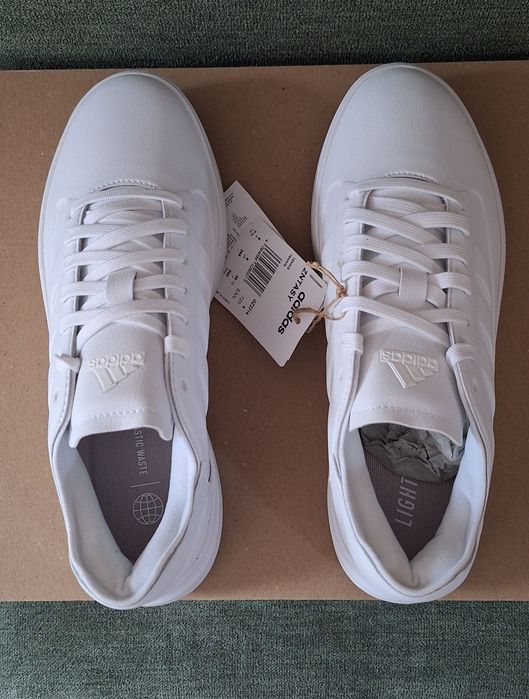 Adidas нови бели маратонки/сникърси